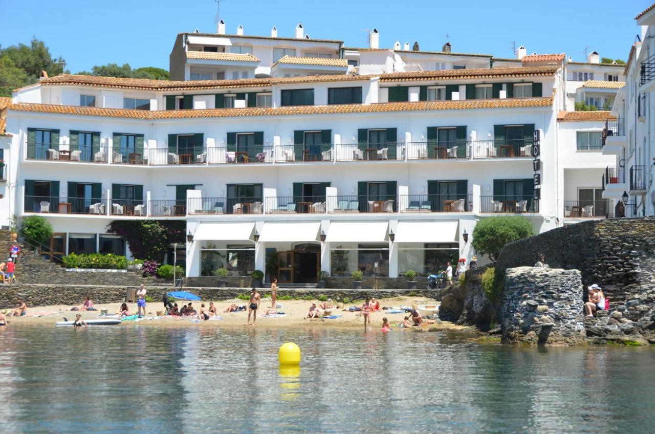 Hotel Playa Sol Cadaques Bagian luar foto