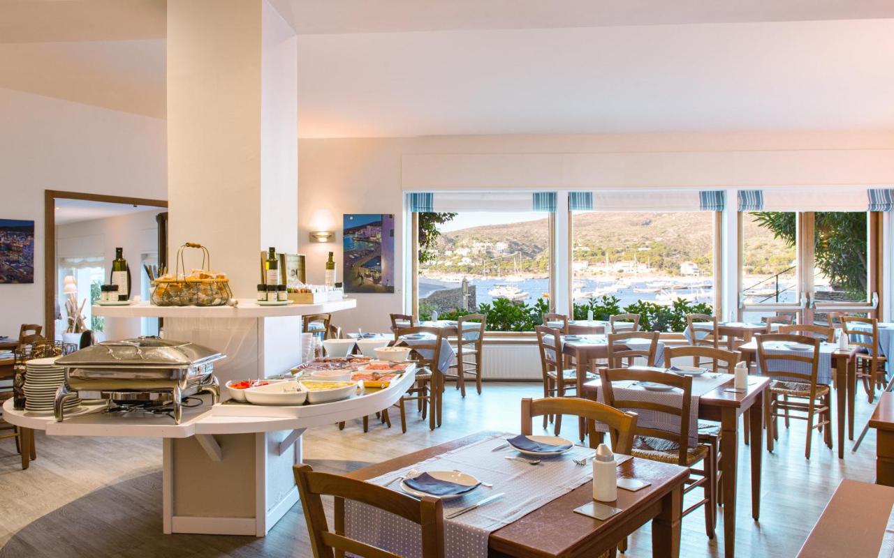 Hotel Playa Sol Cadaques Bagian luar foto