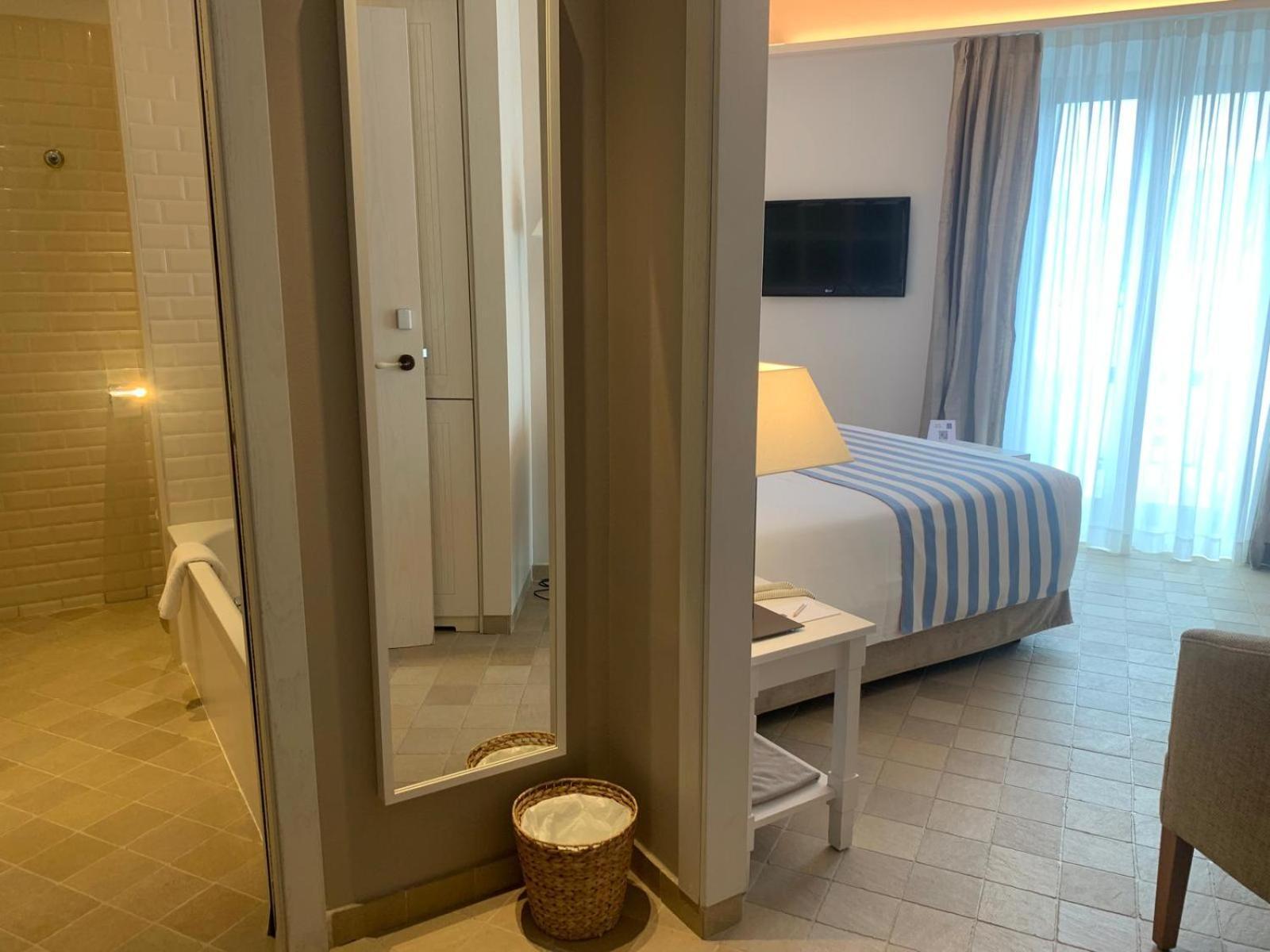 Hotel Playa Sol Cadaques Bagian luar foto